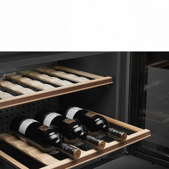 Винный шкаф SMEG CVI621RWNR3 купить с доставкой по Москве и Московской области в интернет-магазине АваТехно