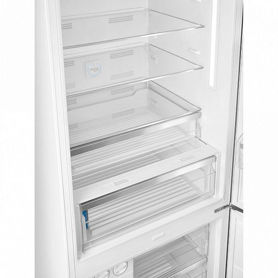 Холодильник SMEG FAB38RWH купить с доставкой по Москве и Московской области в интернет-магазине АваТехно