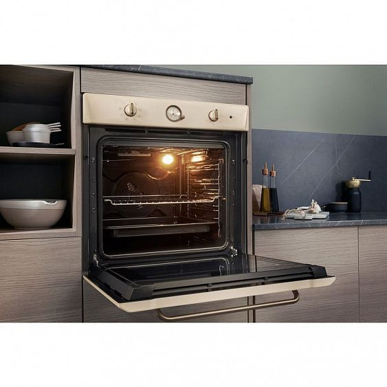 Встраиваемый электрический духовой шкаф Hotpoint-Ariston FIT 801 SC OW купить с доставкой по Москве и Московской области в интернет-магазине АваТехно