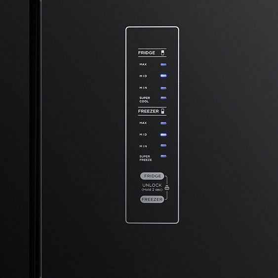 Холодильник HYUNDAI CM5005F черное стекло купить с доставкой по Москве и Московской области в интернет-магазине АваТехно