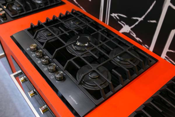 Газовая поверхность MAUNFELD MGHG.75.21B_BLACK GLASS купить с доставкой по Москве и Московской области в интернет-магазине АваТехно