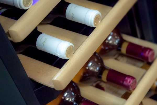 Винный шкаф COLDVINE С12-TBF2 купить с доставкой по Москве и Московской области в интернет-магазине АваТехно