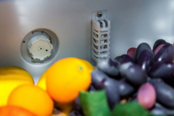 Минибар COLDVINE AC-40B купить с доставкой по Москве и Московской области в интернет-магазине АваТехно