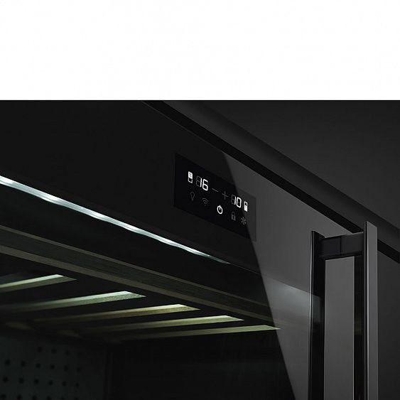 Винный шкаф SMEG CVI638LWN2 купить с доставкой по Москве и Московской области в интернет-магазине АваТехно