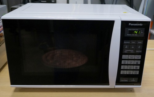 Вытяжка HOTPOINT-ARISTON HHVP 6.6F LM K купить с доставкой по Москве и Московской области в интернет-магазине АваТехно