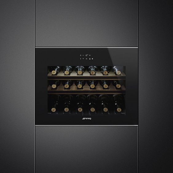 Винный шкаф SMEG CVI618LWNX2 купить с доставкой по Москве и Московской области в интернет-магазине АваТехно