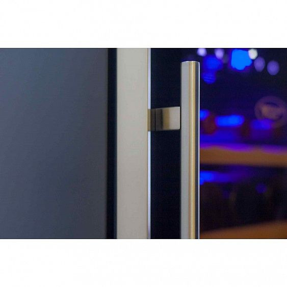 Винный шкаф COLDVINE C12-KBF1 купить с доставкой по Москве и Московской области в интернет-магазине АваТехно