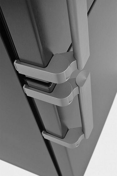 Холодильник JACKY'S JR FD2000 купить с доставкой по Москве и Московской области в интернет-магазине АваТехно