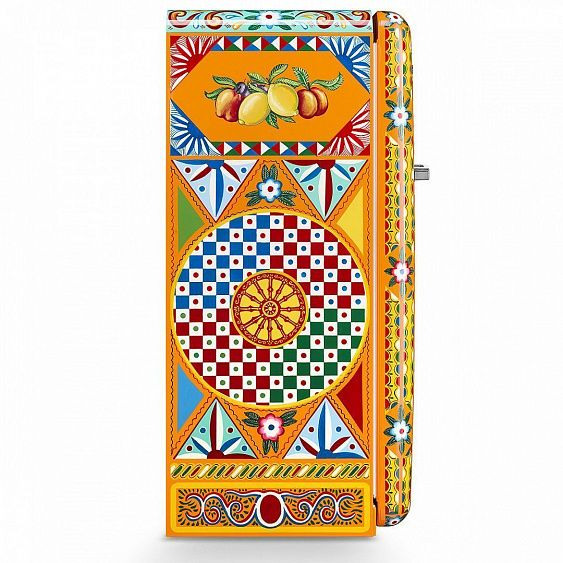 Холодильник SMEG FAB28RDGC3 купить с доставкой по Москве и Московской области в интернет-магазине АваТехно