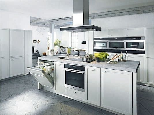 Вытяжка MIELE DA6690D EDST сталь CleanSteel купить с доставкой по Москве и Московской области в интернет-магазине АваТехно