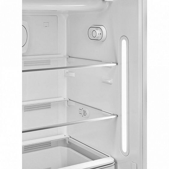 Холодильник SMEG FAB28LDUJ5 купить с доставкой по Москве и Московской области в интернет-магазине АваТехно
