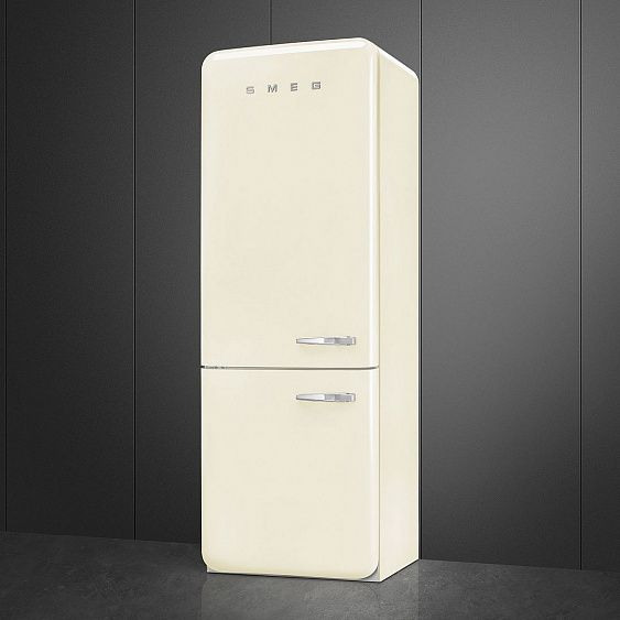 Холодильник SMEG FAB38LCR купить с доставкой по Москве и Московской области в интернет-магазине АваТехно