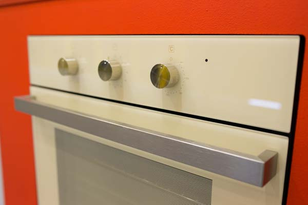 Электрический духовой шкаф MAUNFELD meof.676i (цвет кремовый+бежевое стекло) купить с доставкой по Москве и Московской области в интернет-магазине АваТехно