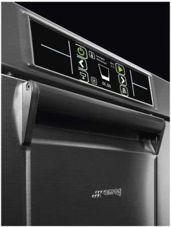Посудомоечная машина SMEG UD520DS купить с доставкой по Москве и Московской области в интернет-магазине АваТехно