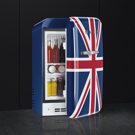 Холодильник SMEG FAB5RUJ2 купить с доставкой по Москве и Московской области в интернет-магазине АваТехно