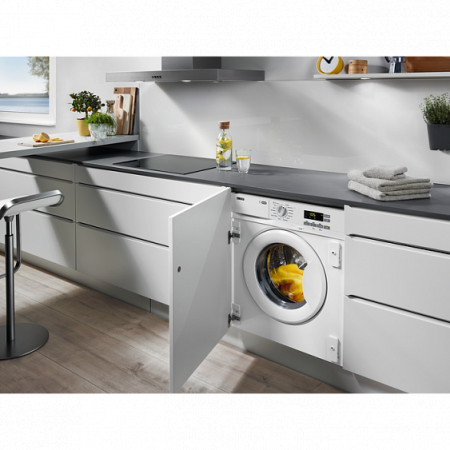 Стиральная машина встраиваемая Zanussi ZWI 712 UDWAR купить с доставкой по Москве и Московской области в интернет-магазине АваТехно
