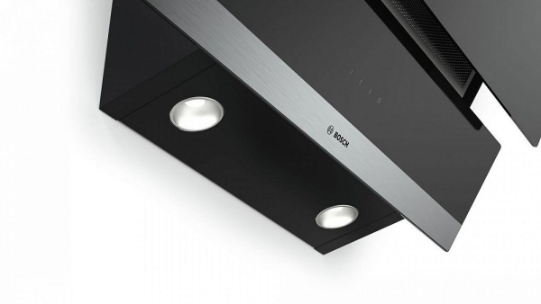 Каминная вытяжка BOSCH DWK 065 G 66 R купить с доставкой по Москве и Московской области в интернет-магазине АваТехно