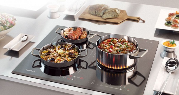 Поверхность SAMSUNG NZ63K7777BK купить с доставкой по Москве и Московской области в интернет-магазине АваТехно