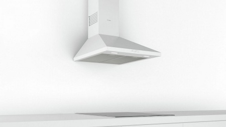 Каминная вытяжка BOSCH DWP 66BC20 купить с доставкой по Москве и Московской области в интернет-магазине АваТехно