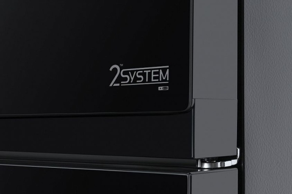 Холодильник HYUNDAI CM5005F черное стекло купить с доставкой по Москве и Московской области в интернет-магазине АваТехно