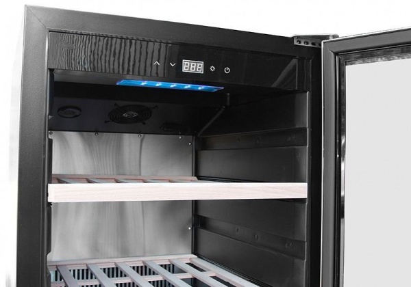 Винный шкаф WINE CRAFT BC-125BZ Grand Cru (напольный) купить с доставкой по Москве и Московской области в интернет-магазине АваТехно