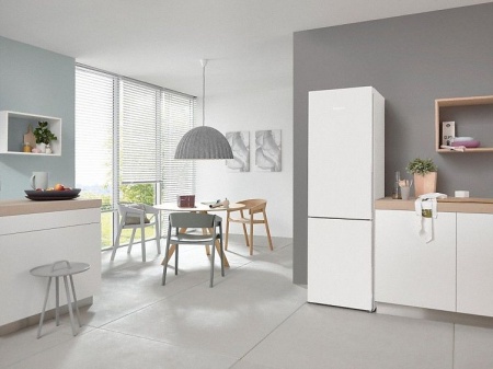 Холодильник Miele KFN 28132 купить с доставкой по Москве и Московской области в интернет-магазине АваТехно