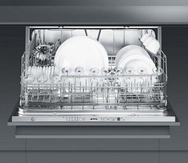 Посудомоечная машина SMEG STO905-1 купить с доставкой по Москве и Московской области в интернет-магазине АваТехно