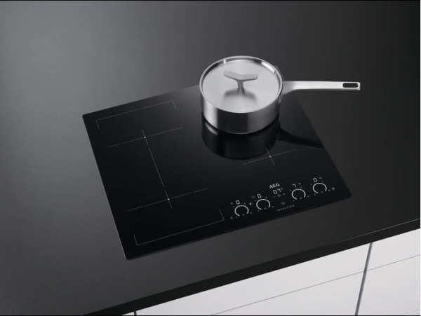 Варочная поверхность AEG IKK64545IB купить с доставкой по Москве и Московской области в интернет-магазине АваТехно