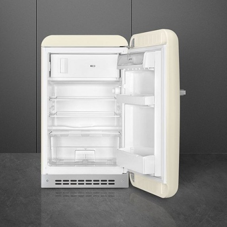 Холодильник SMEG FAB10RCR2 купить с доставкой по Москве и Московской области в интернет-магазине АваТехно
