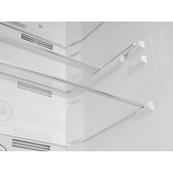 Холодильник SCHAUB LORENZ SLU S379G4E купить с доставкой по Москве и Московской области в интернет-магазине АваТехно