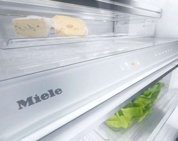 Встраиваемый холодильник Miele K 1801 Vi купить в Москве цена в интернет-магазине АваТехно
