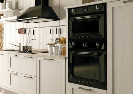 Вытяжка SMEG KT90BLE купить с доставкой по Москве и Московской области в интернет-магазине АваТехно