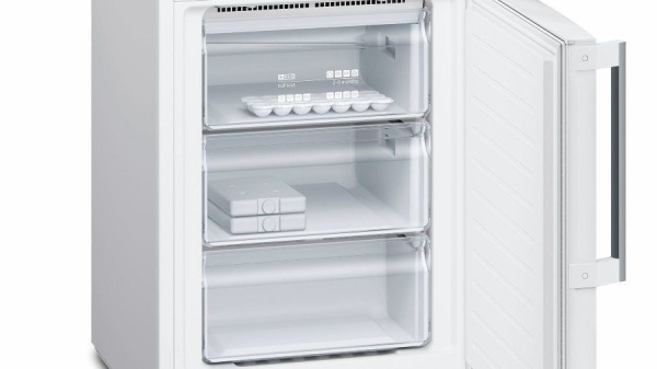 Холодильник Siemens KG39FHW3OR купить с доставкой по Москве и Московской области в интернет-магазине АваТехно