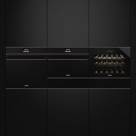 Компактный духовой шкаф Smeg SF4604VCNR1 купить с доставкой по Москве и Московской области в интернет-магазине АваТехно