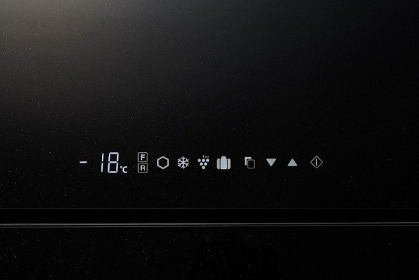 Холодильник Sharp SJ-XG60PGBK купить с доставкой по Москве и Московской области в интернет-магазине АваТехно