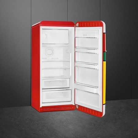 Холодильник Smeg FAB28RDMC3 купить с доставкой по Москве и Московской области в интернет-магазине АваТехно