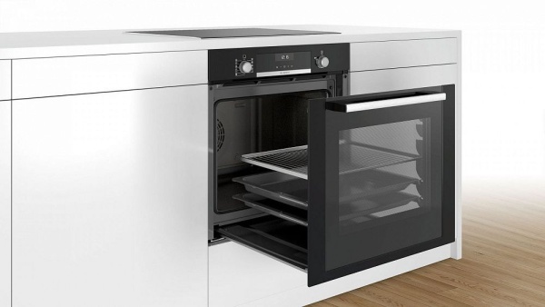 Духовой шкаф Bosch HBB356BB0R купить с доставкой по Москве и Московской области в интернет-магазине АваТехно
