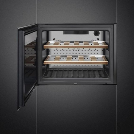Винный шкаф SMEG CVI621LWNX3 купить с доставкой по Москве и Московской области в интернет-магазине АваТехно