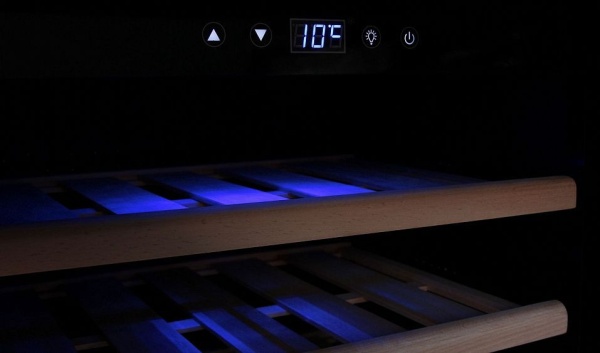 Винный шкаф WINE CRAFT BC-18M Grand Cru (в колонну) купить с доставкой по Москве и Московской области в интернет-магазине АваТехно