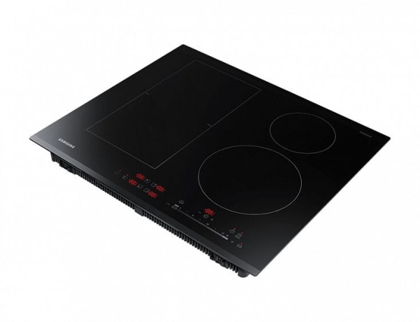 Поверхность SAMSUNG NZ64K5747BK купить с доставкой по Москве и Московской области в интернет-магазине АваТехно