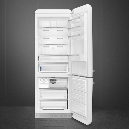 Холодильник SMEG FAB38RWH купить с доставкой по Москве и Московской области в интернет-магазине АваТехно