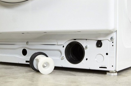 Стиральная машина WHIRLPOOL FSCR 80421 купить с доставкой по Москве и Московской области в интернет-магазине АваТехно