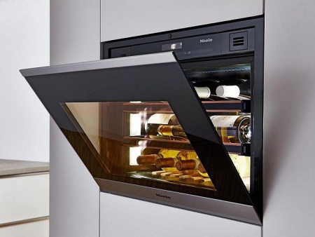 Винный шкаф MIELE KWT6112iG ed/cs купить с доставкой по Москве и Московской области в интернет-магазине АваТехно