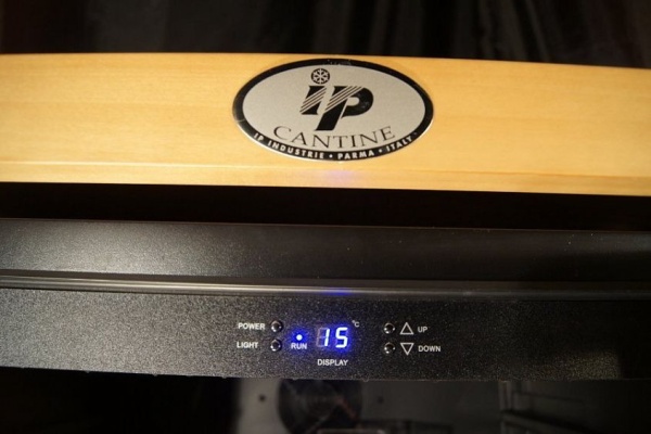 Винный шкаф IP INDUSTRIE cexp 45-6 rd (цвет - дуб) купить с доставкой по Москве и Московской области в интернет-магазине АваТехно