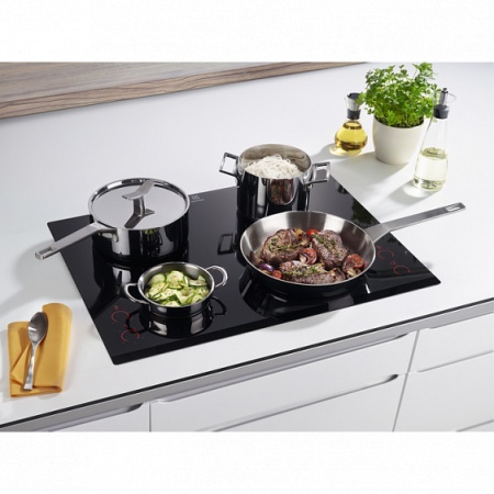 Варочная поверхность Electrolux EHD 7740 черный купить с доставкой по Москве и Московской области в интернет-магазине АваТехно