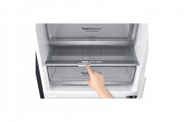 Холодильник LG GA-B509SBDZ черный купить с доставкой по Москве и Московской области в интернет-магазине АваТехно