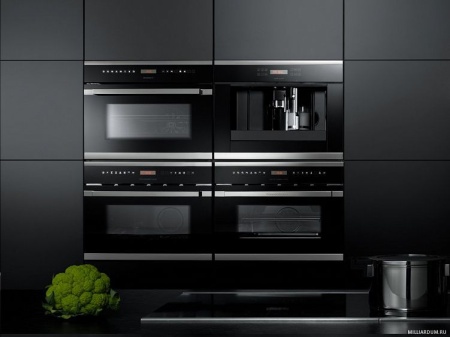 Микроволновая печь KUPPERSBUSCH EMWK 6551.0 J1 черное стекло купить с доставкой по Москве и Московской области в интернет-магазине АваТехно