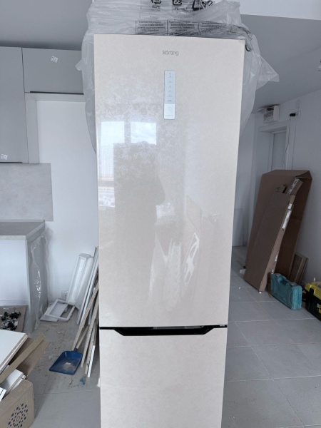 Холодильник KORTING KNFC 62017 B купить с доставкой по Москве и Московской области в интернет-магазине АваТехно