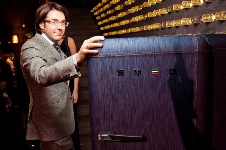 Холодильник SMEG fab28rdb купить с доставкой по Москве и Московской области в интернет-магазине АваТехно