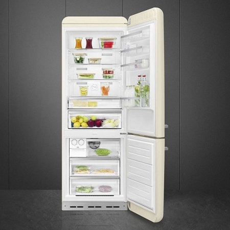 Холодильник SMEG FAB38RCR купить с доставкой по Москве и Московской области в интернет-магазине АваТехно